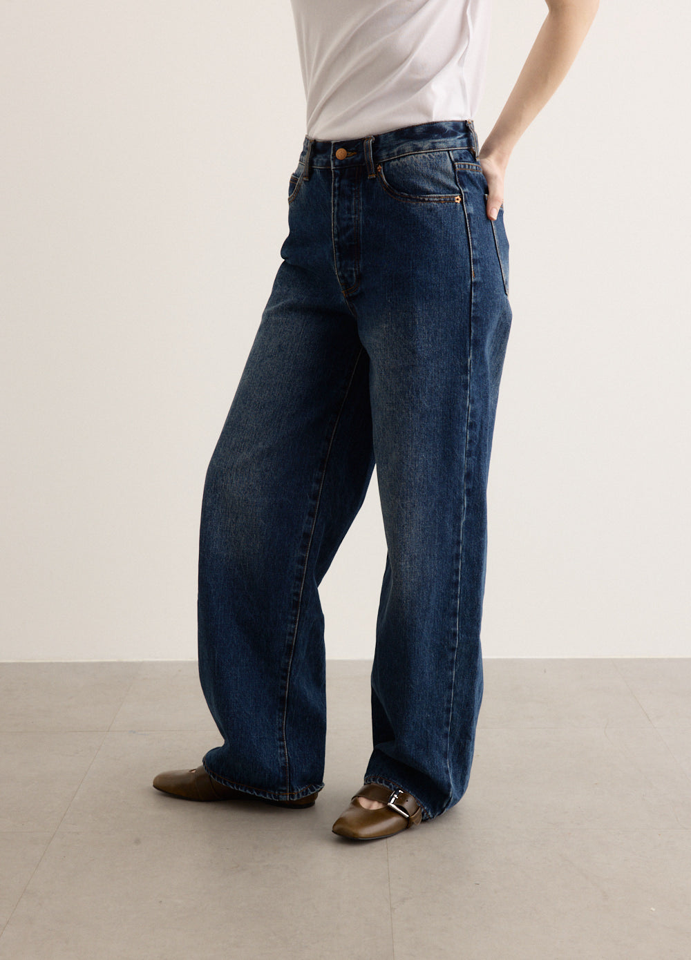 Women's Wale Jeans