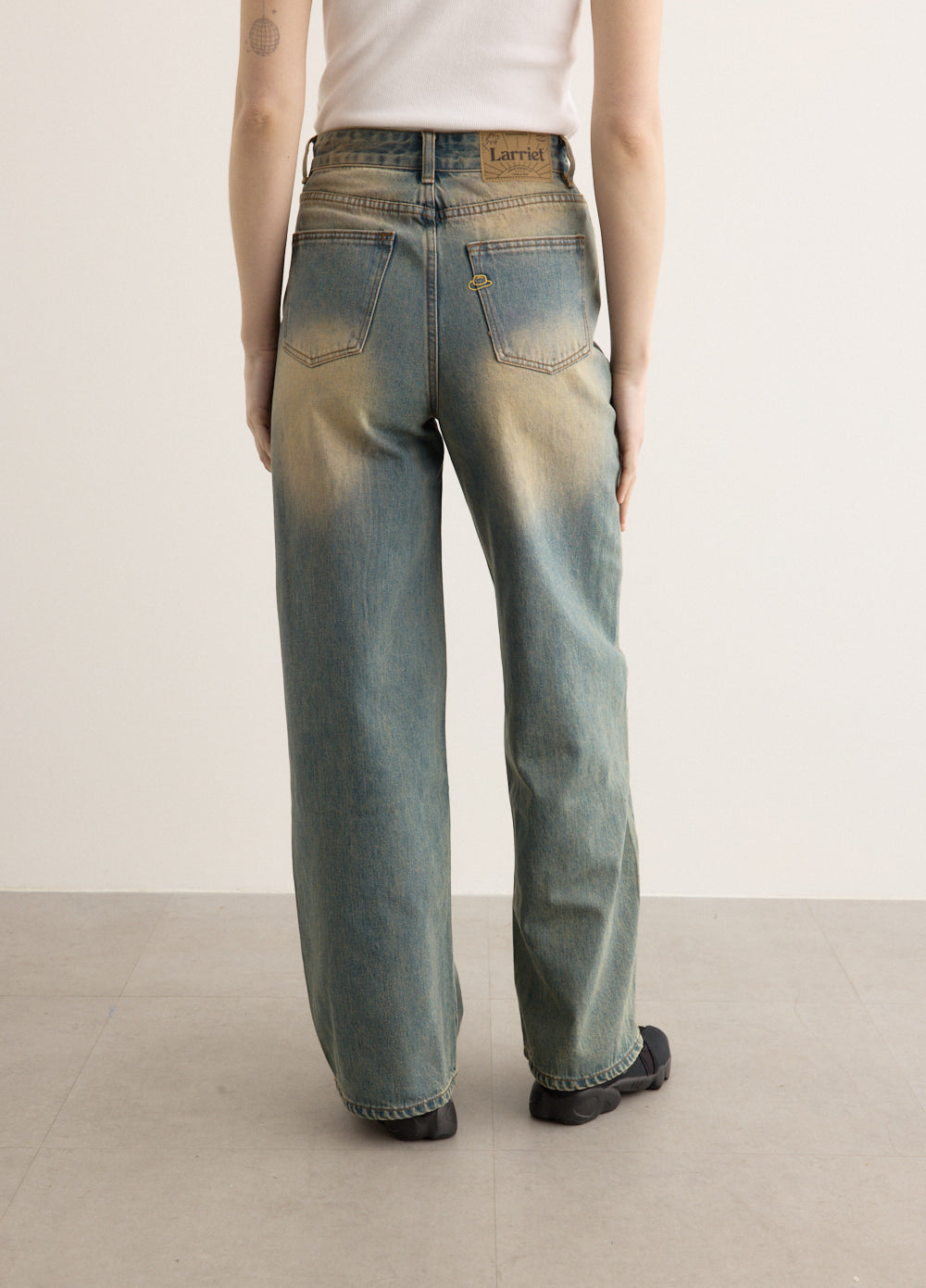 Women's Wale Jeans