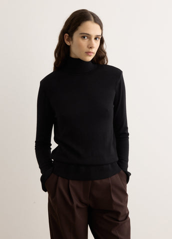 Ria Turtleneck