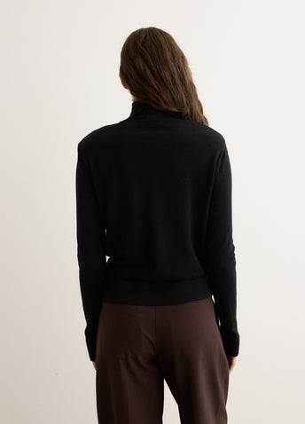 Ria Turtleneck
