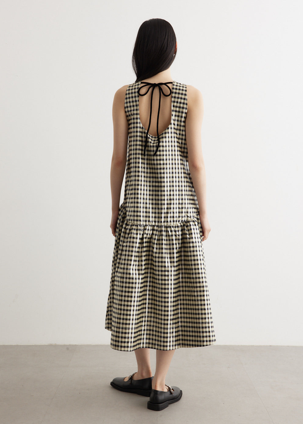 ganni checked midi dress GANNI Seersucker Check Midi Dress | Black