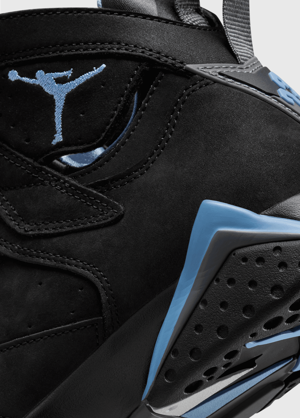 Air Jordan 7 Retro 'Chambray' Sneakers