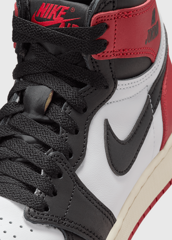 Air Jordan 1 Retro High OG 'Black Toe Reimagined' Sneakers (GS)