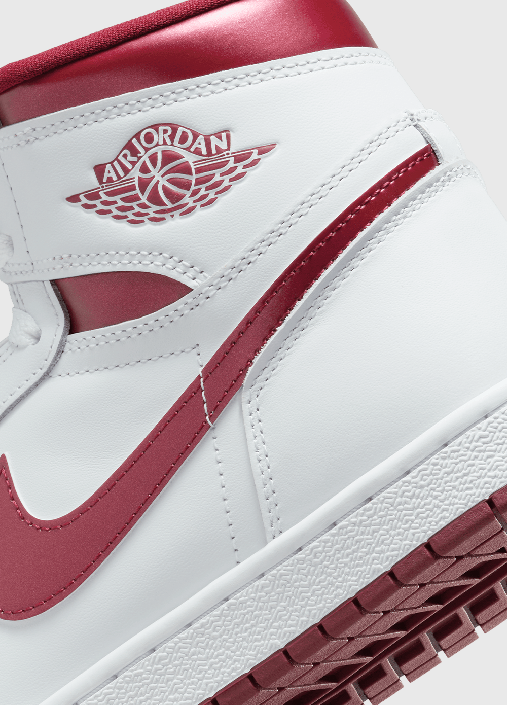 Air Jordan Retro High '85 OG 'Metallic Burgundy' Sneakers