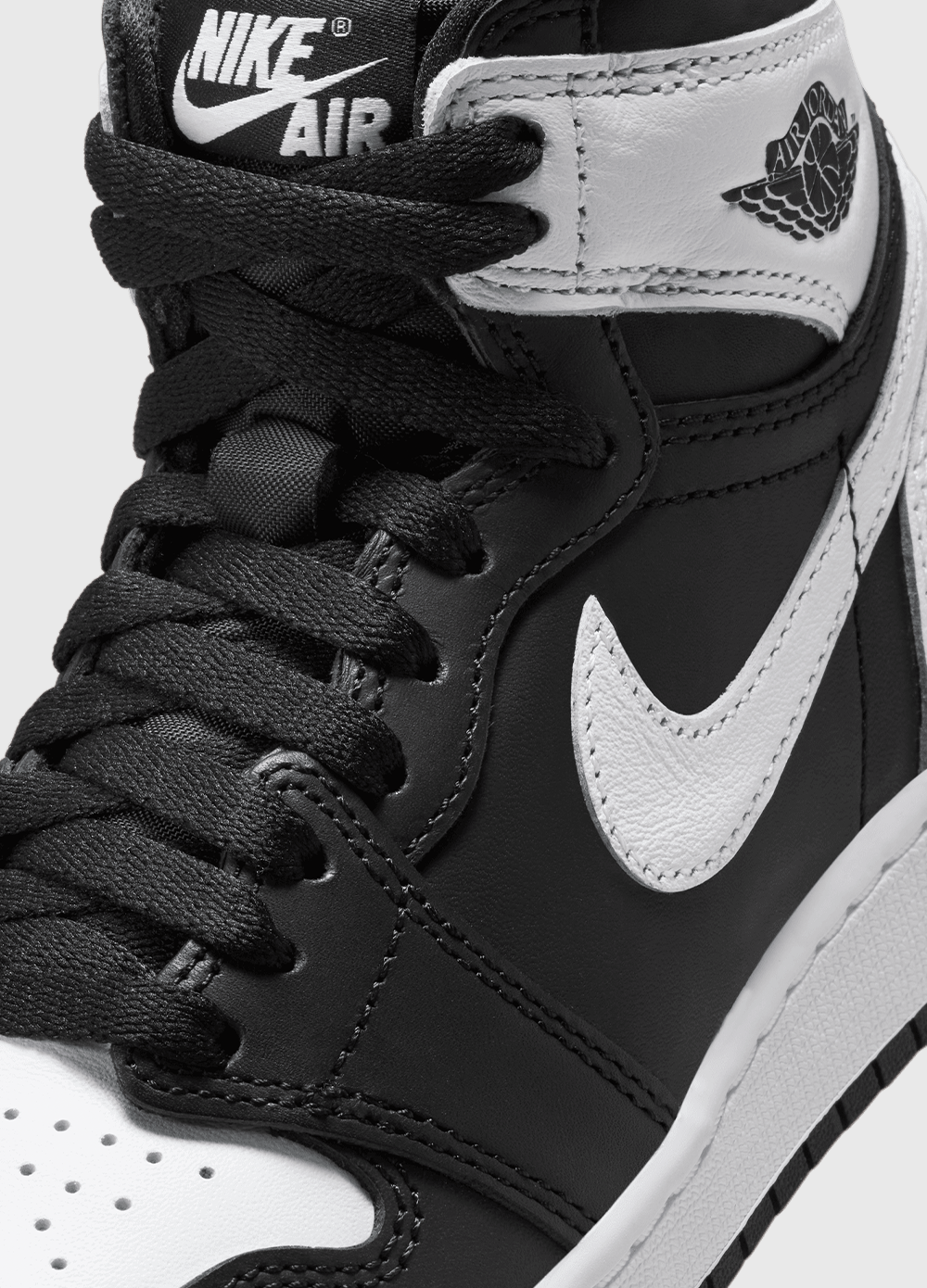 Air Jordan 1 High OG 'Black White' Sneakers (GS)