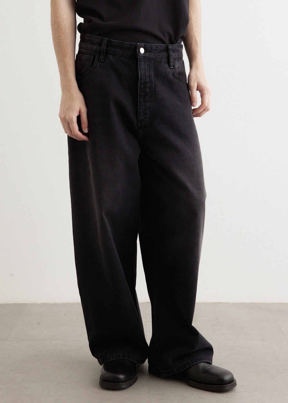 Studio Nicholson - Paolo Volume Jeans - Jean,Specials : American Fashion Style Bags On Sale Studio Nicholson - Paolo Volume Jeans - Jean,Specials : American Fashion Style Bags On Sale