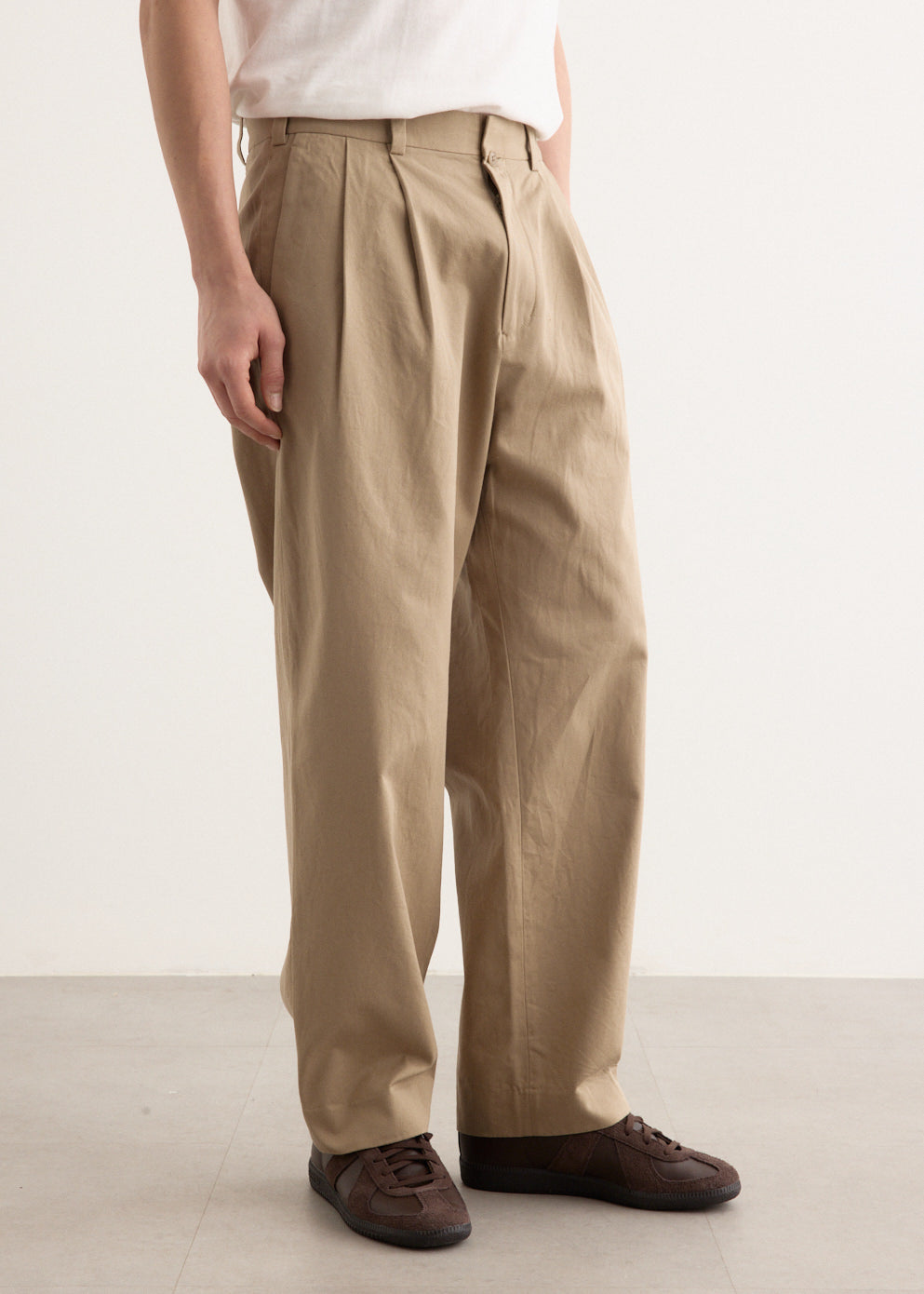 Chino Cloth Two Tuck Straight Pants