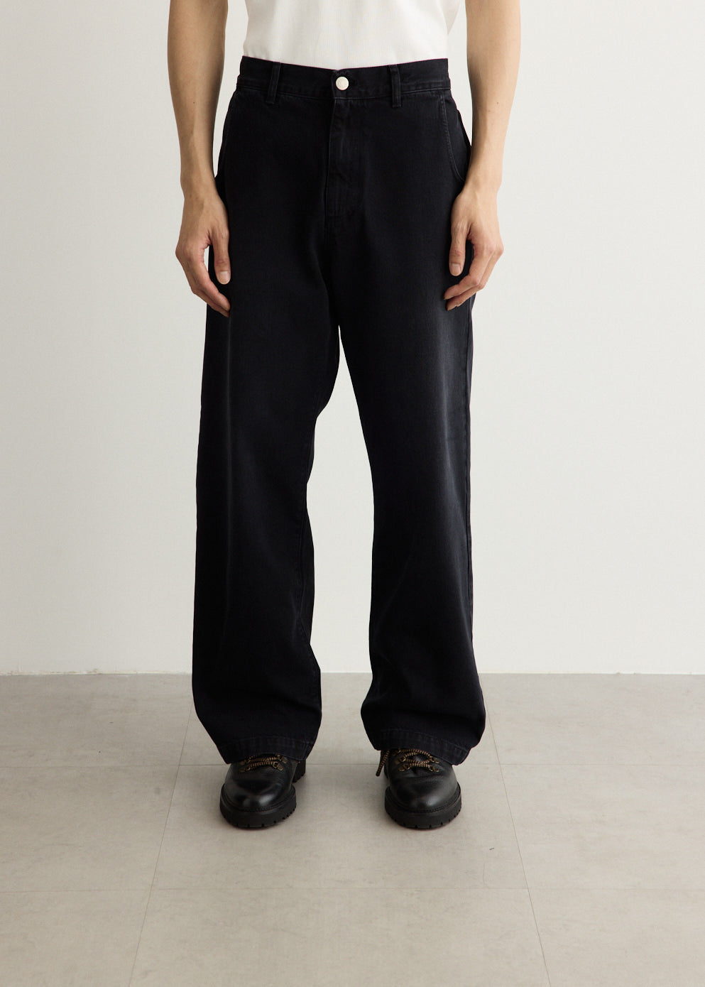 Straight Cut Jeans