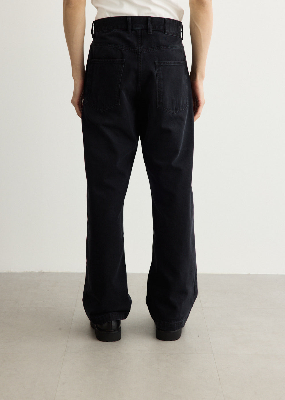 Straight Cut Jeans