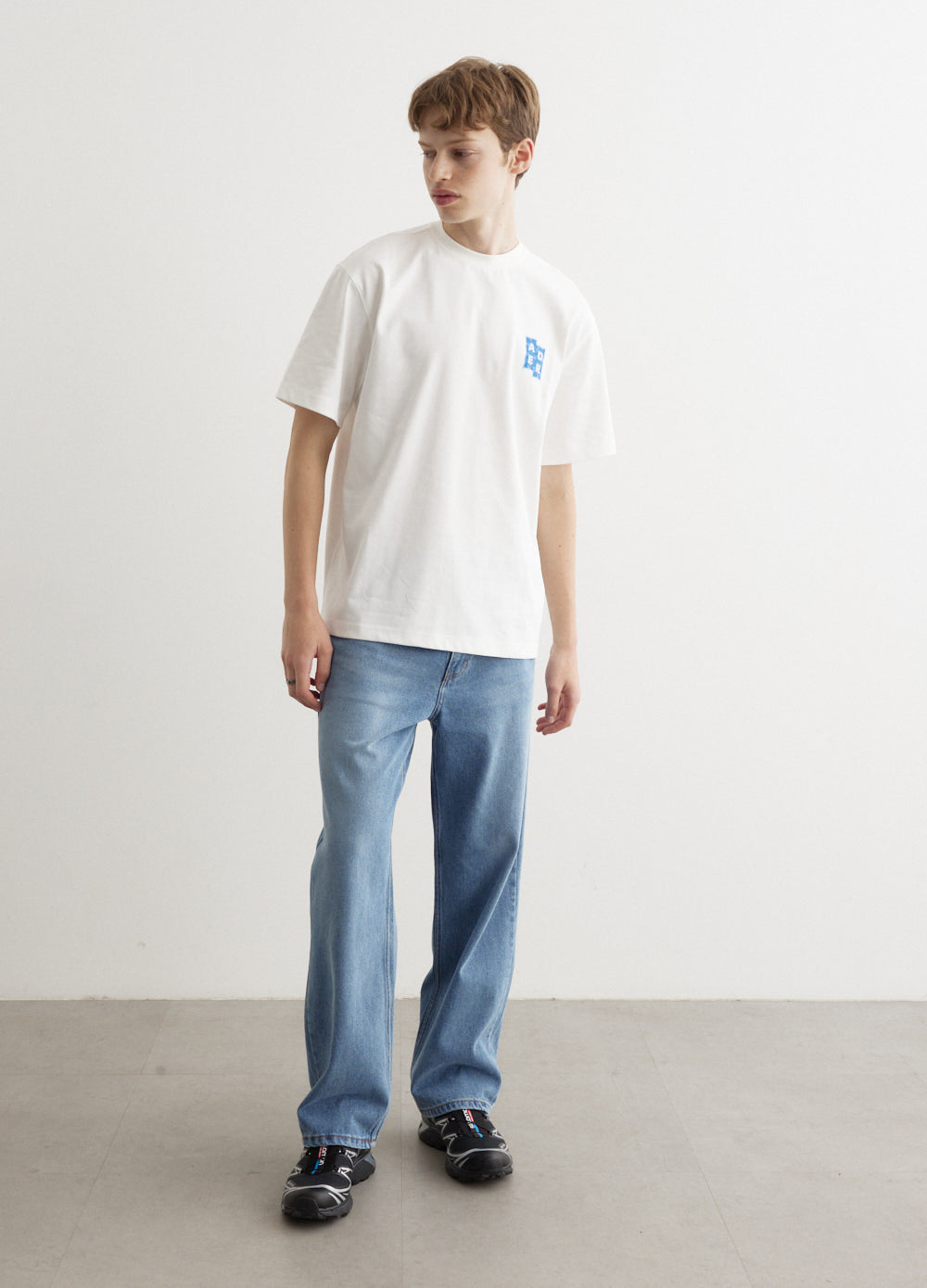 Significant Oversized Straight Fit Jeans