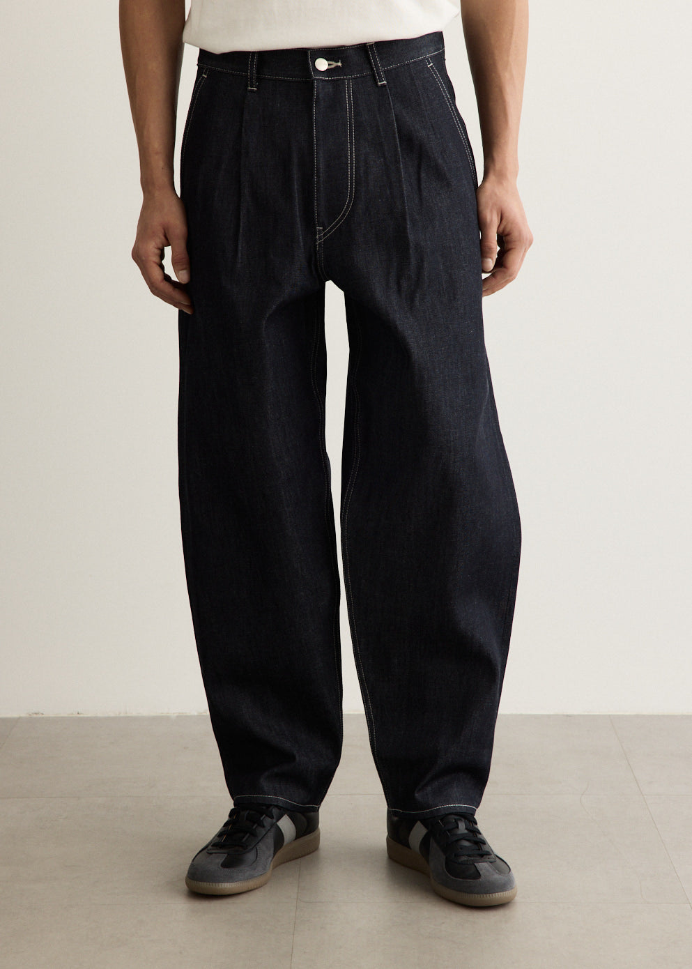 Selvage Denim Two Tuck Tapered Pants