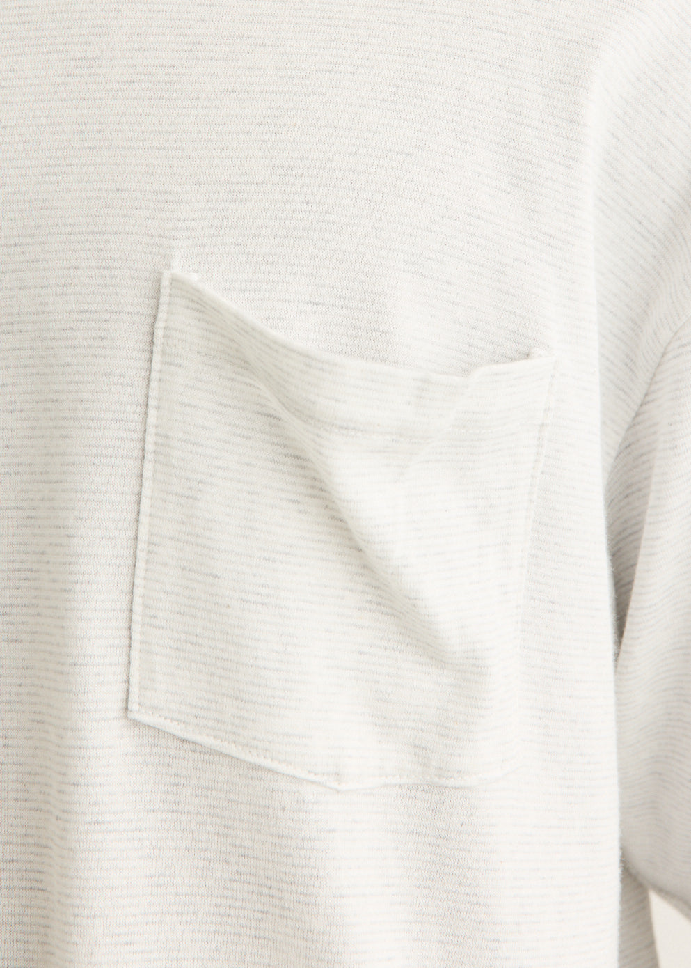 Loose Pocket Long Sleeve T-Shirt