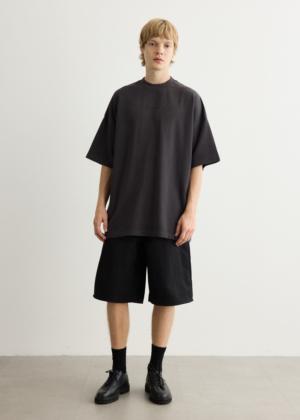 Signature 90s Short Sleeve T-Shirt