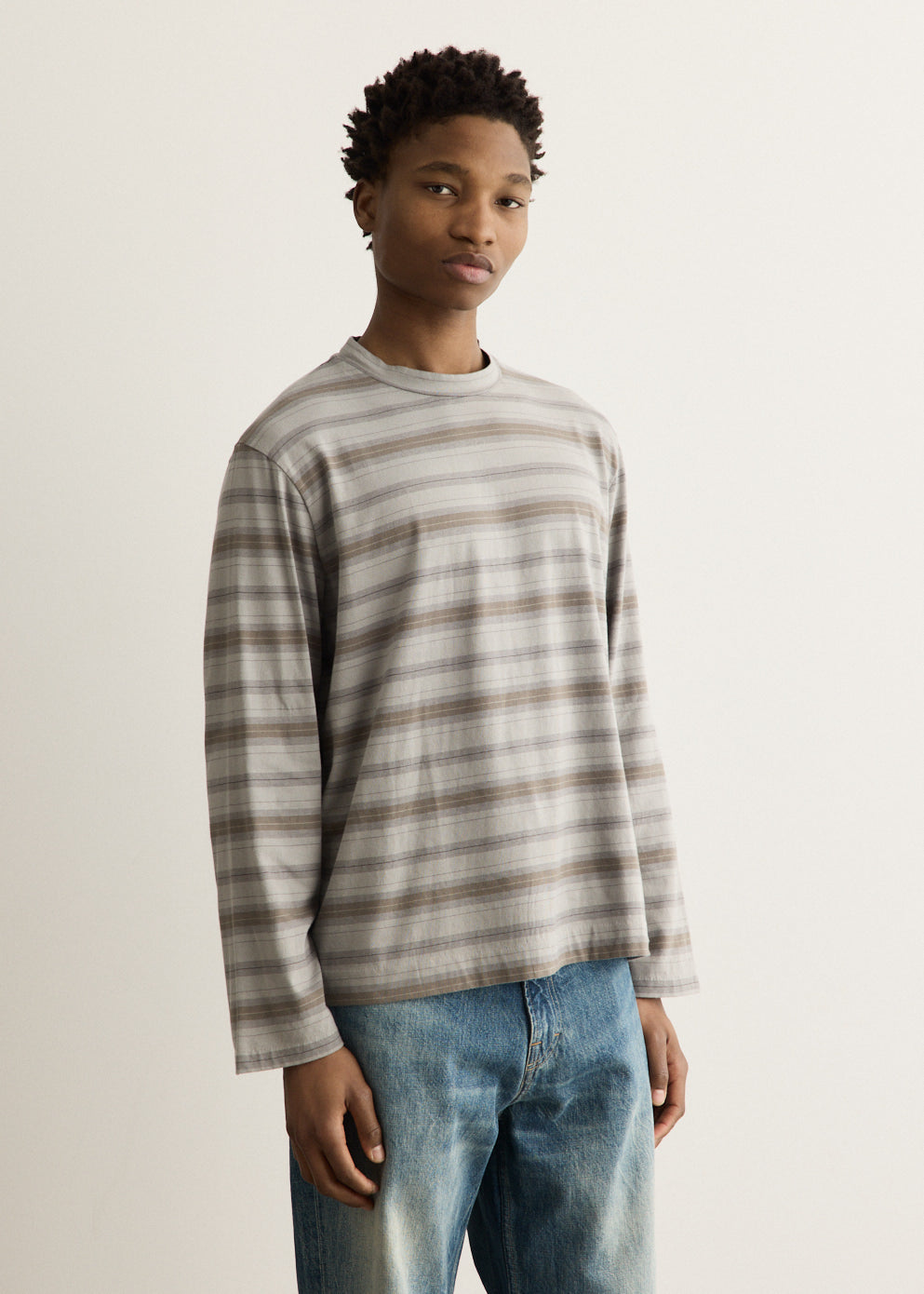 Box Longsleeve T-Shirt