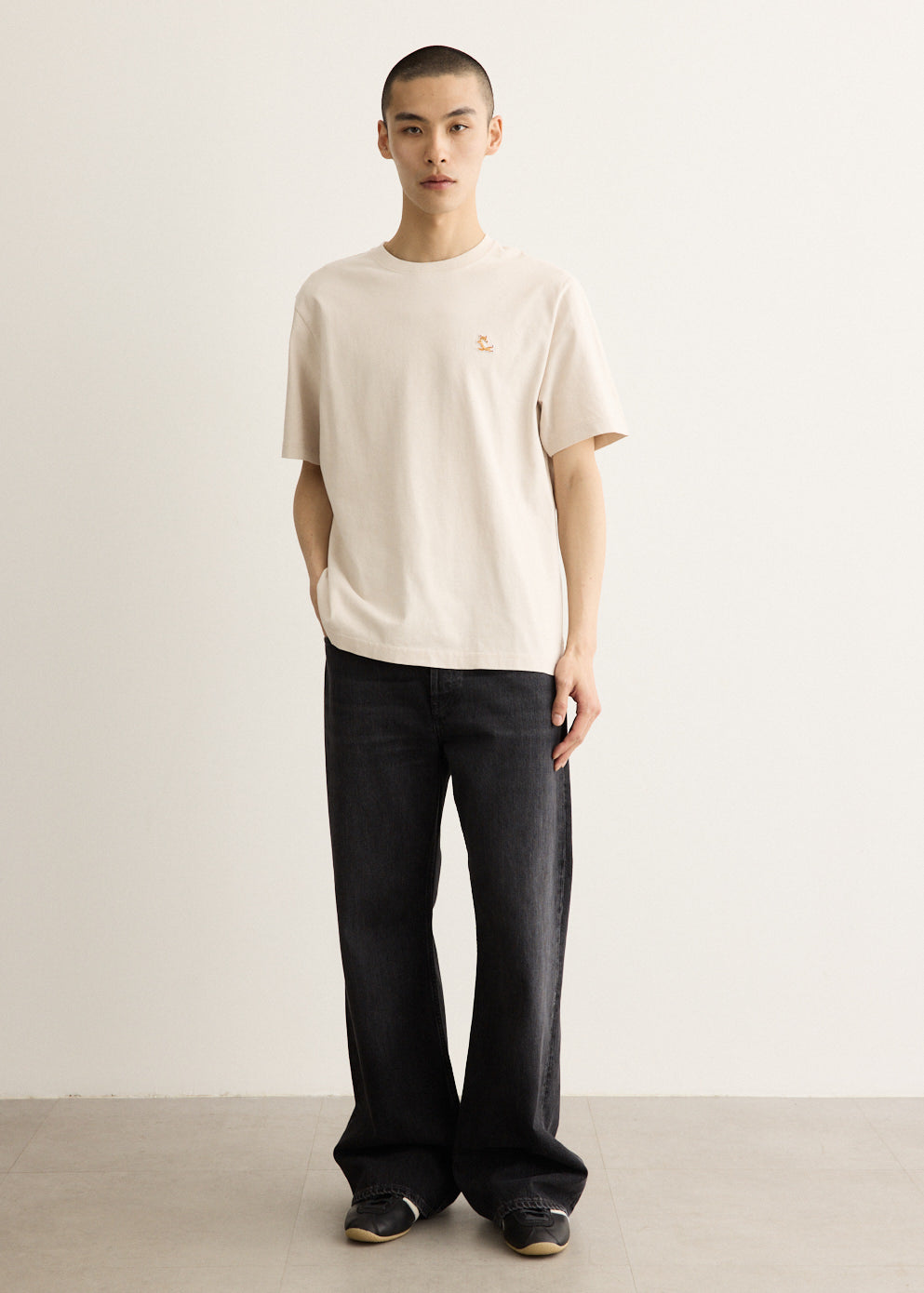 Chillax Fox Comfort T-Shirt