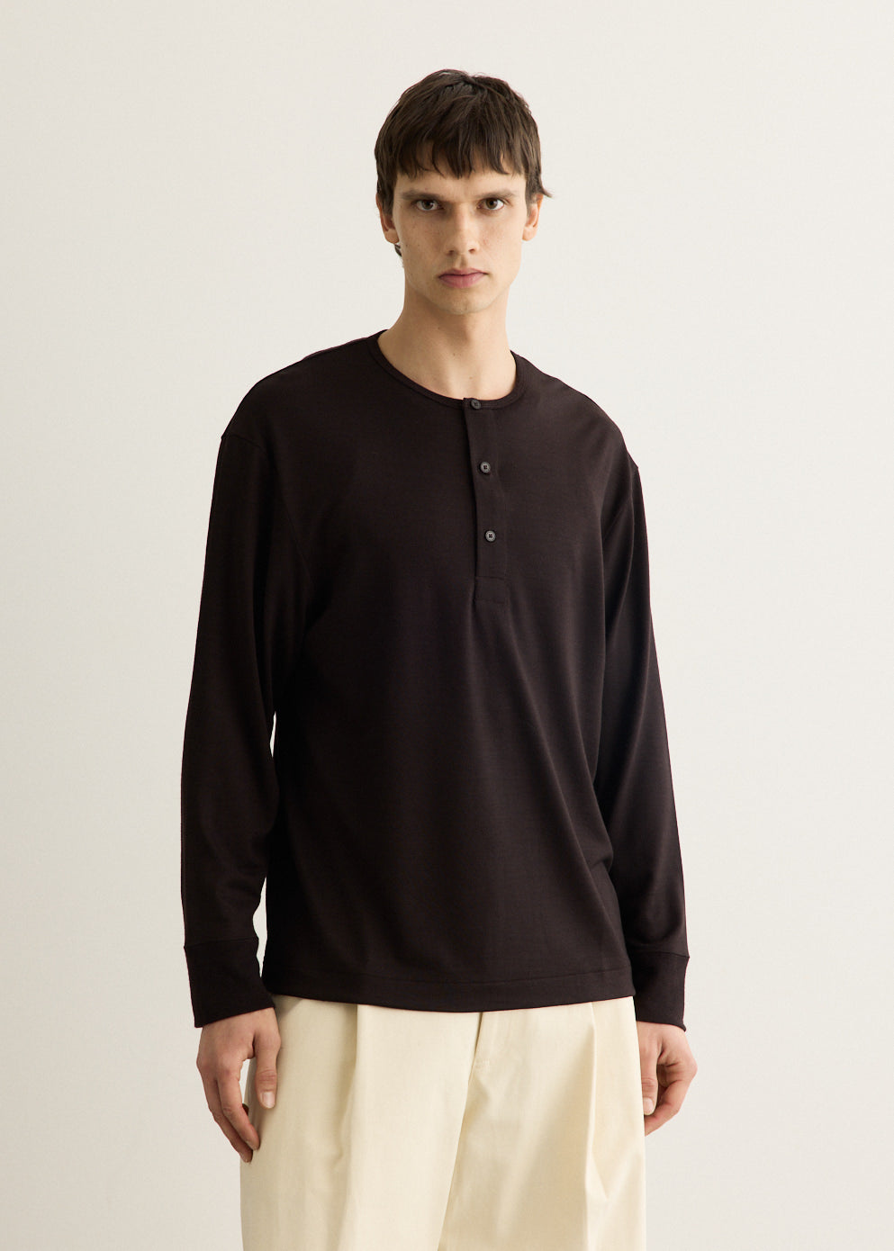 Kyuto Henley Longsleeve T-Shirt