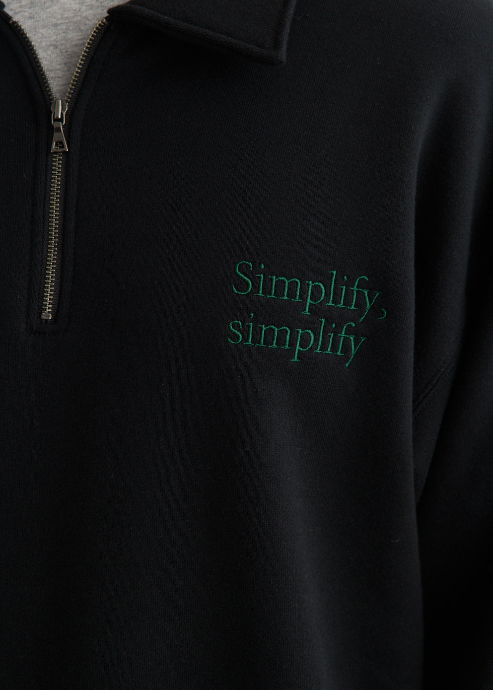 Emb. Half Zipped Sweatshirt
