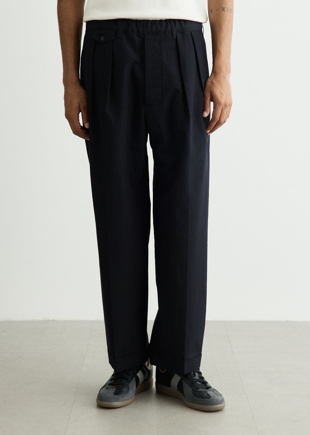 2 Pleats Relax Extreme Density Weather Cloth Pants