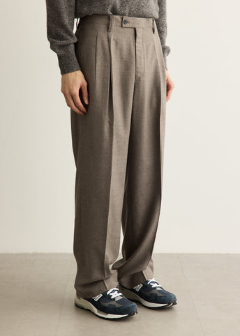 Super Light Wool Two-Tuck Slacks