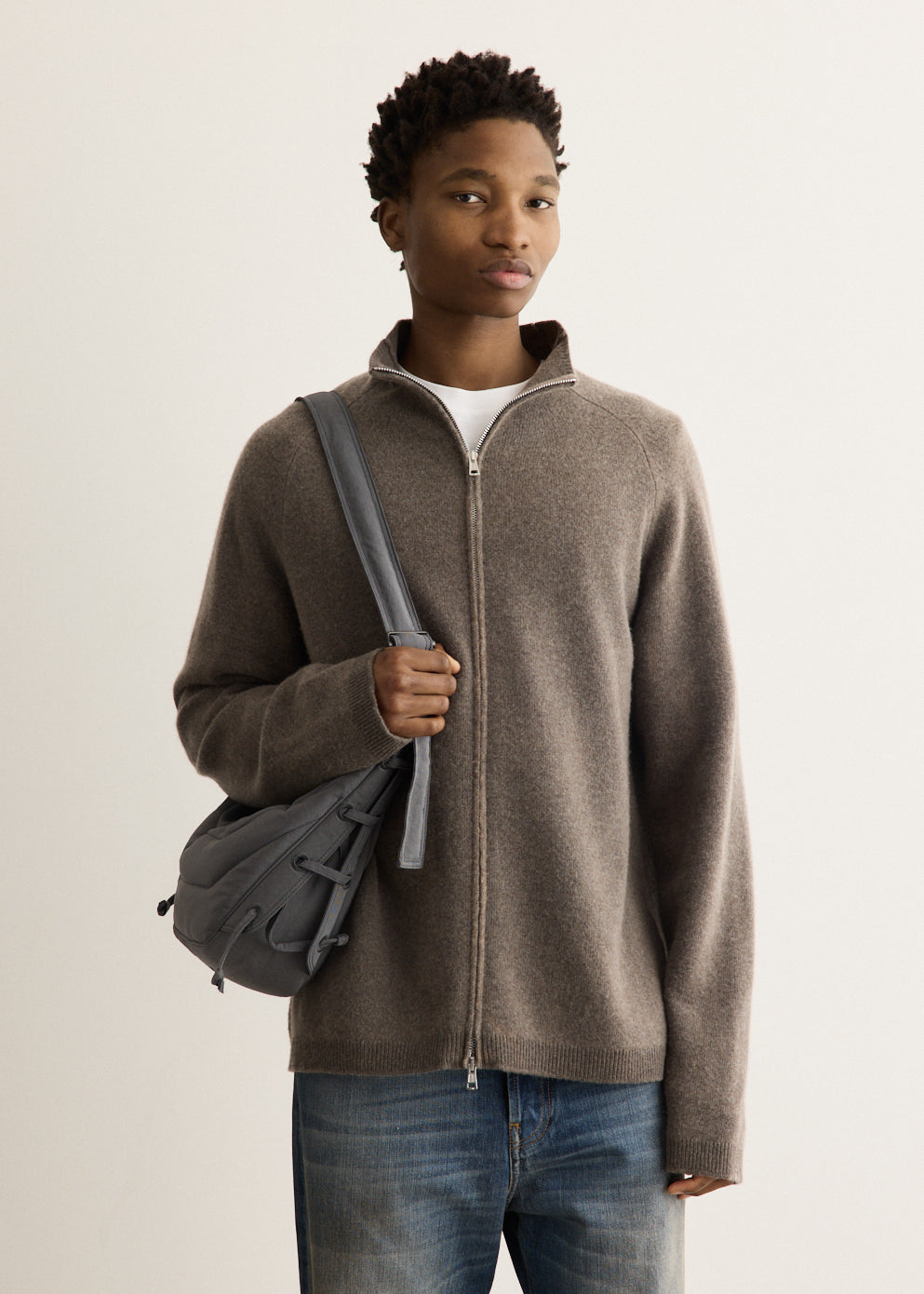 Line Zip Cardigan
