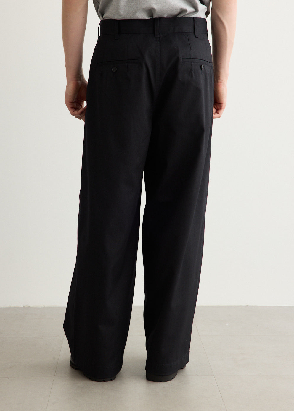 Polyester Wool Twill Pleat Trousers