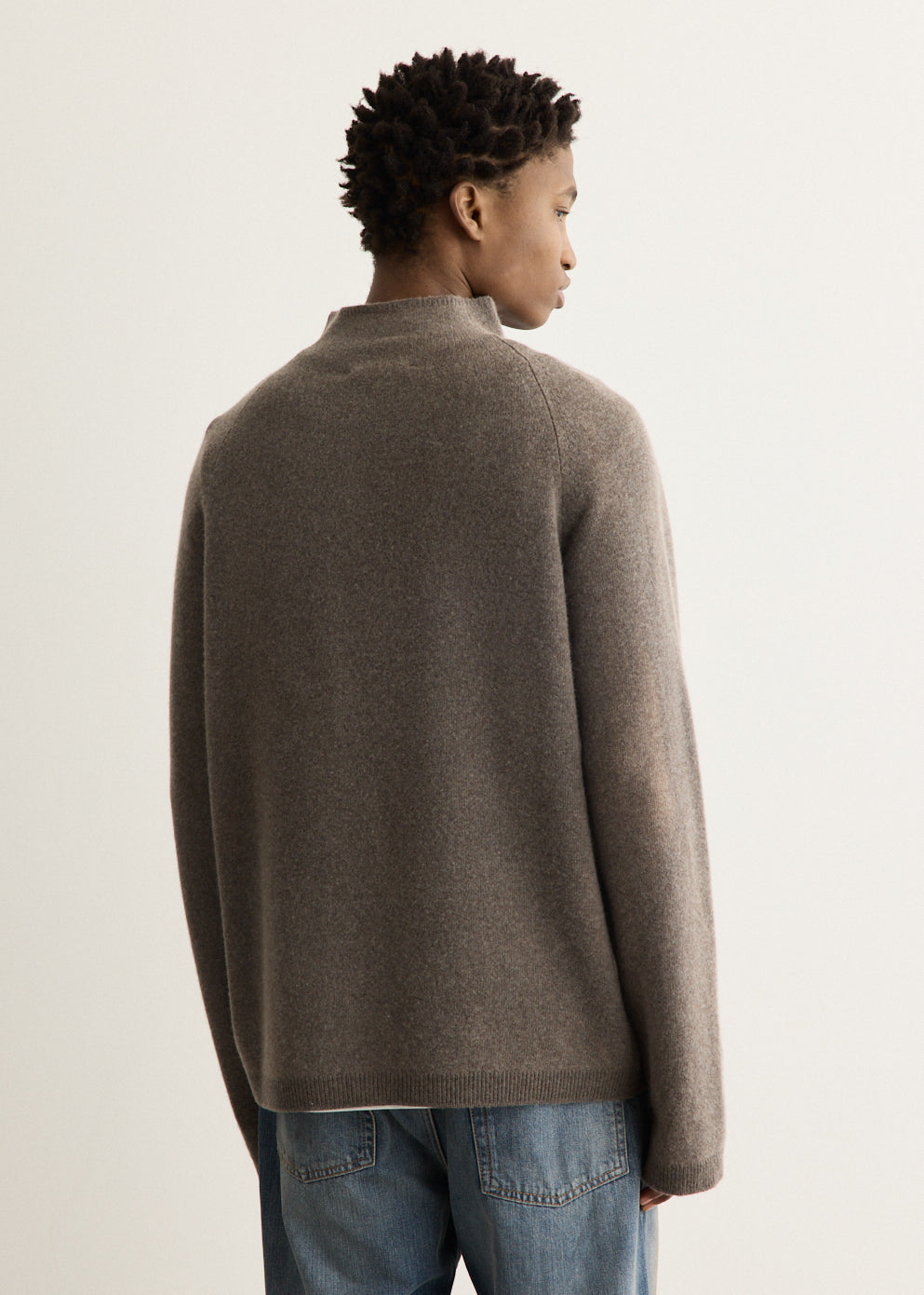 Line Zip Cardigan