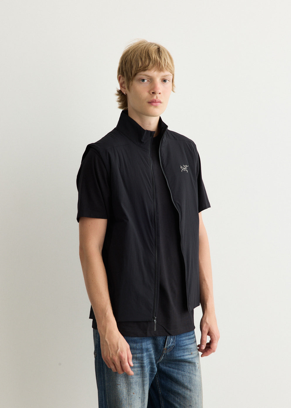 Atom Vest