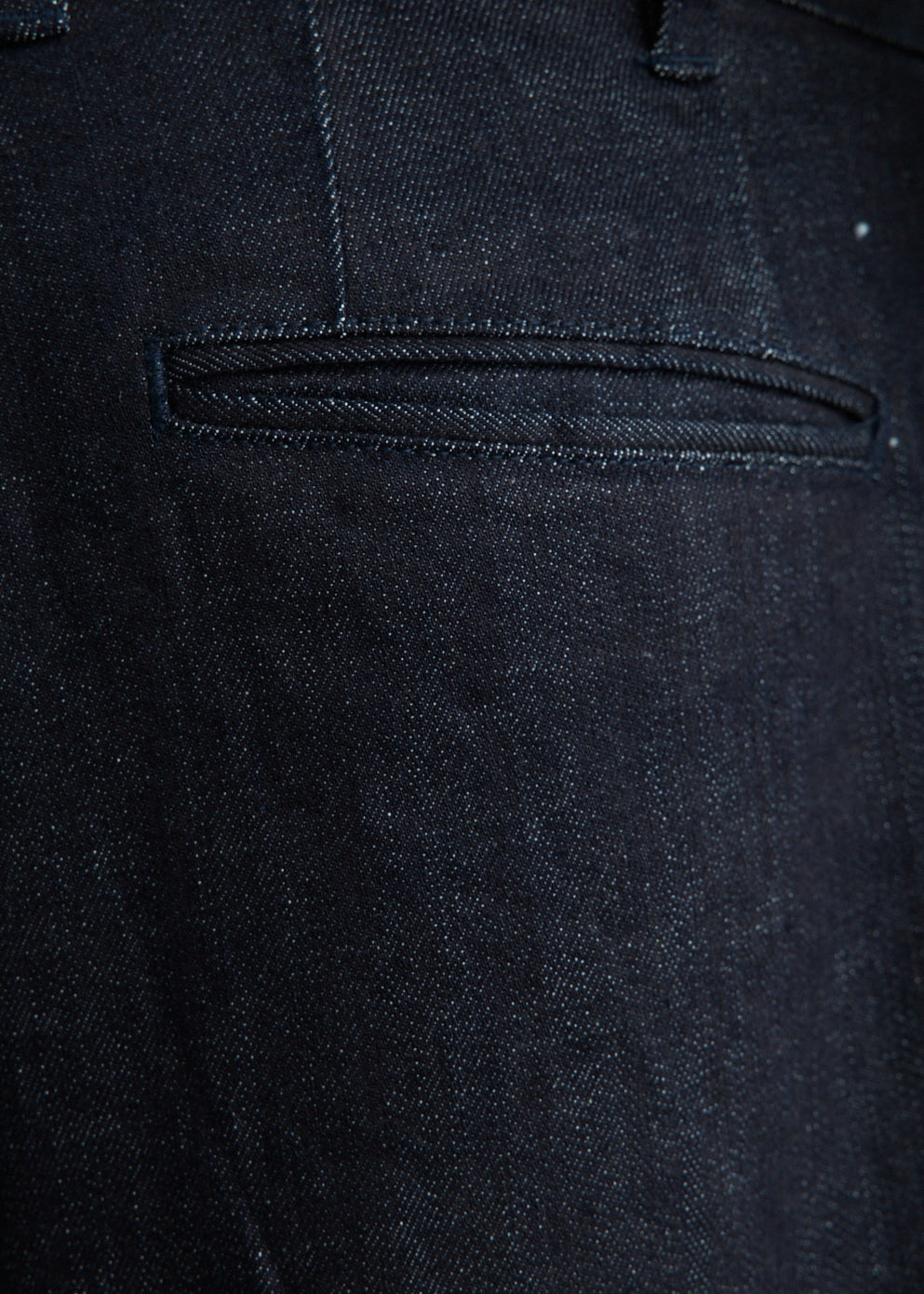 2 Pleats Tapered Denim Pants