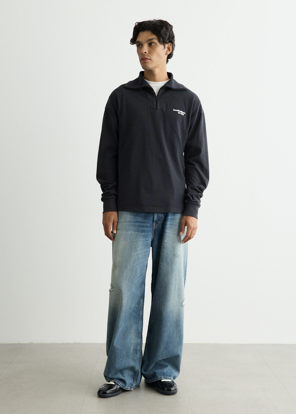 Fout Longsleeve Sweatshirt