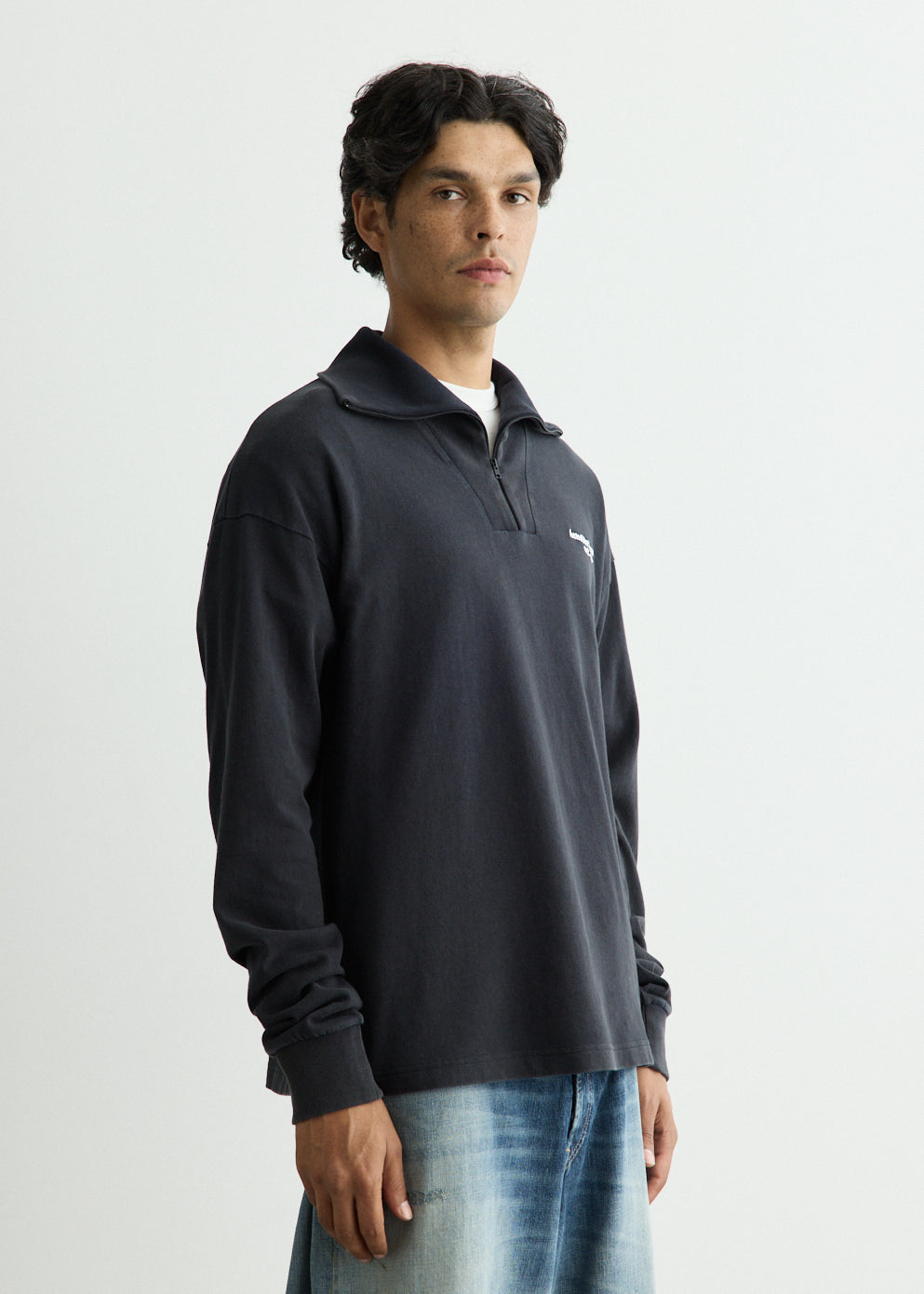 Fout Longsleeve Sweatshirt
