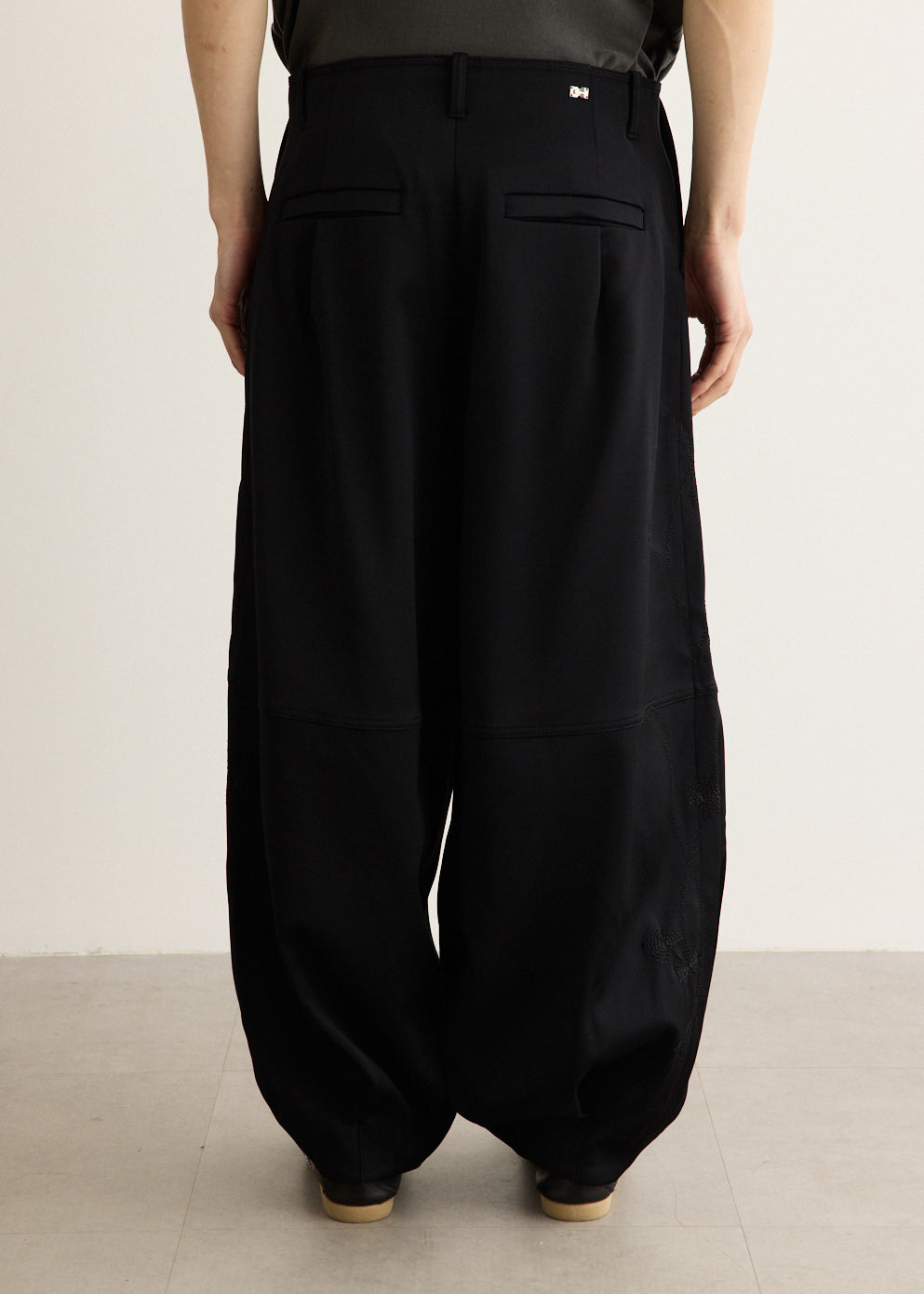 Baloon Fit Slacks