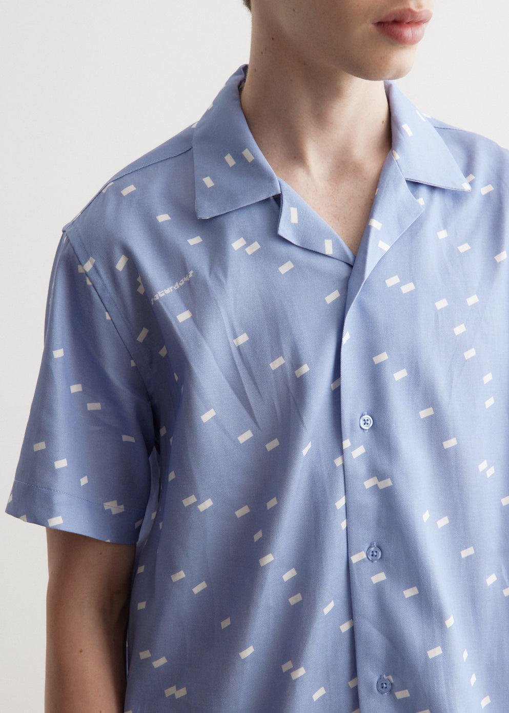 Canty Light Reflection Short Sleeve Shirt