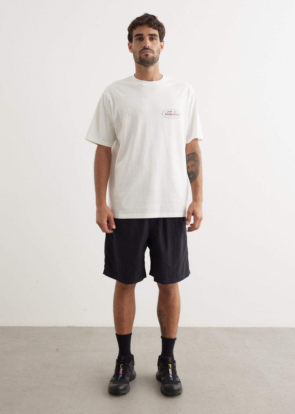 White loose shorts hotsell