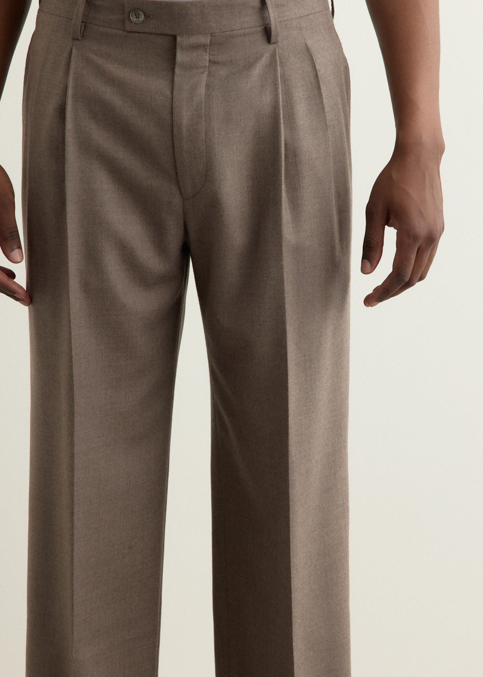 Super Light Wool Two-Tuck Slacks