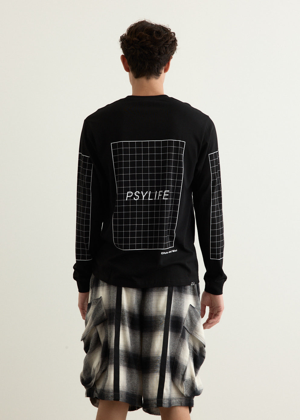 Long Sleeve T-Shirt - Grids
