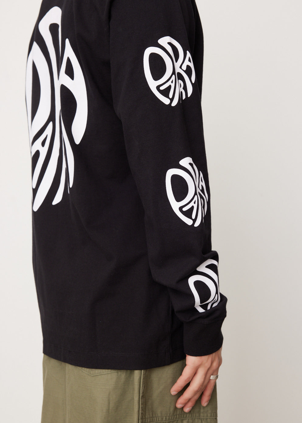 Circle Tweak Logo Long Sleeve T-Shirt