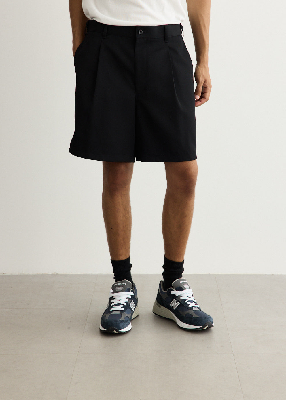 Scale Off Wool Wide Shorts