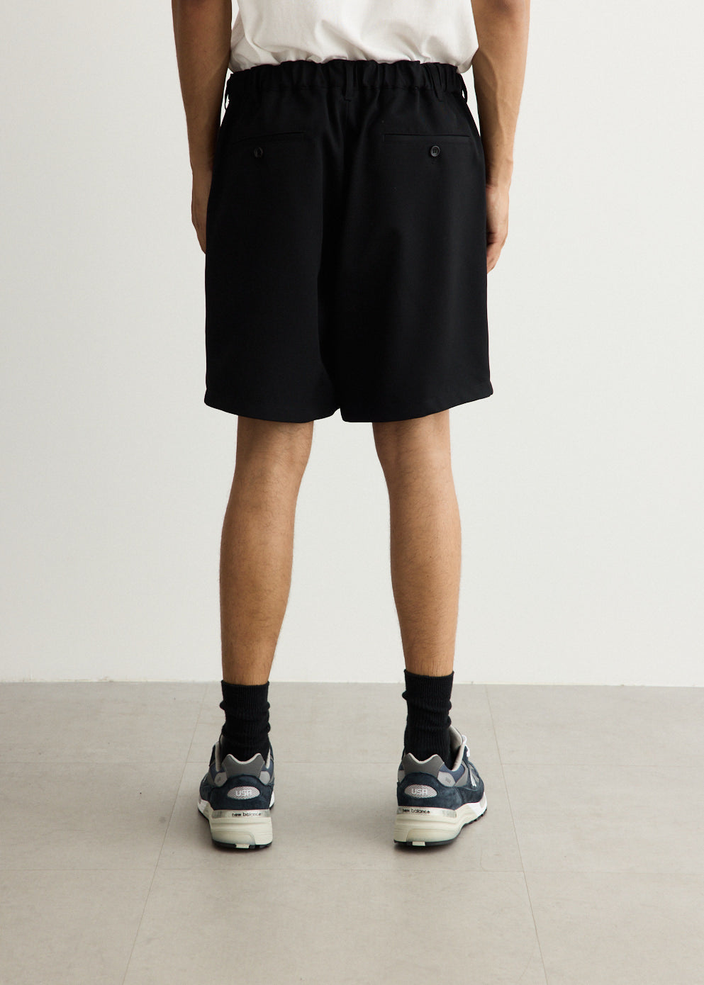 Scale Off Wool Wide Shorts
