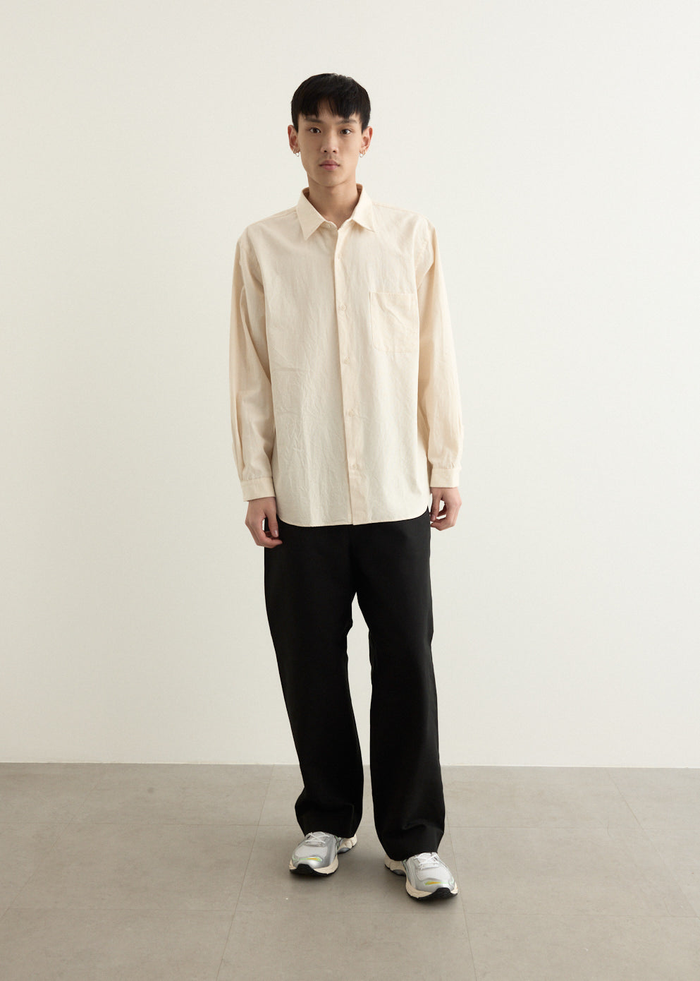 Button Wide Smooth Oxford Shirt