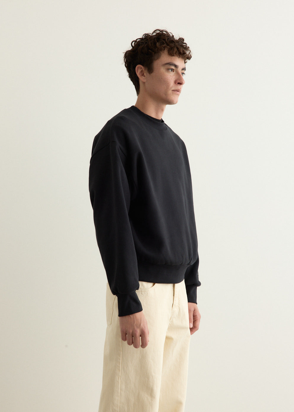 Classic Fit Fleece Crewneck