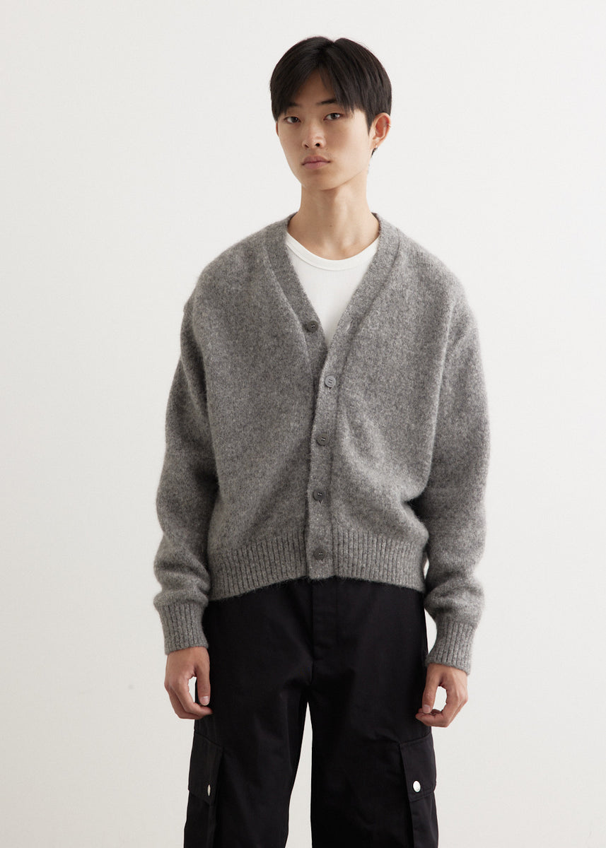 mens-incu-142_a3a72978-35e9-