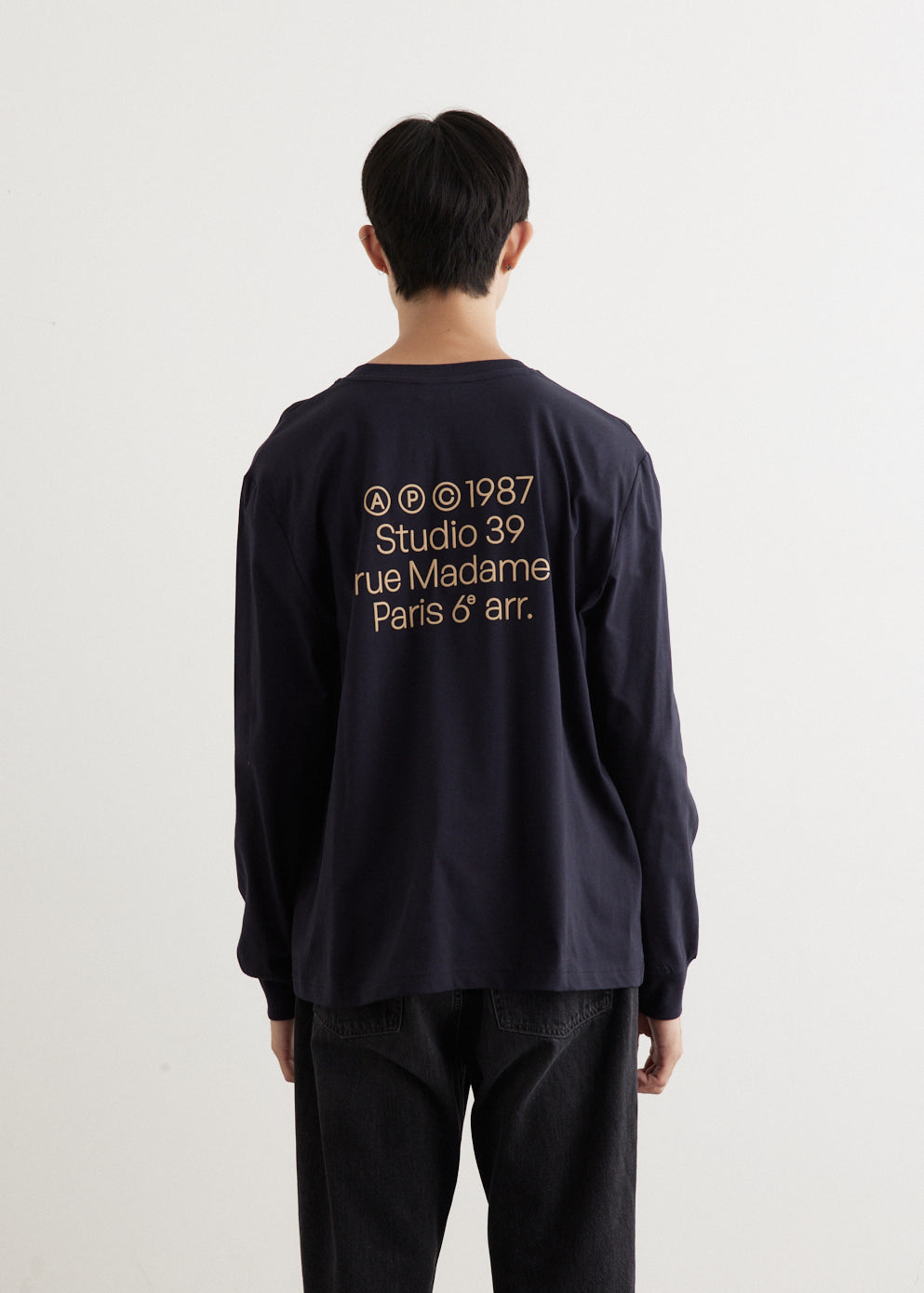 A.P.C｜ (Manche Longue Adresse T-shirt (COHBM M26438 IAK Apc Navy Manche Longue Adresse T-shirt In Iak Dark Navy