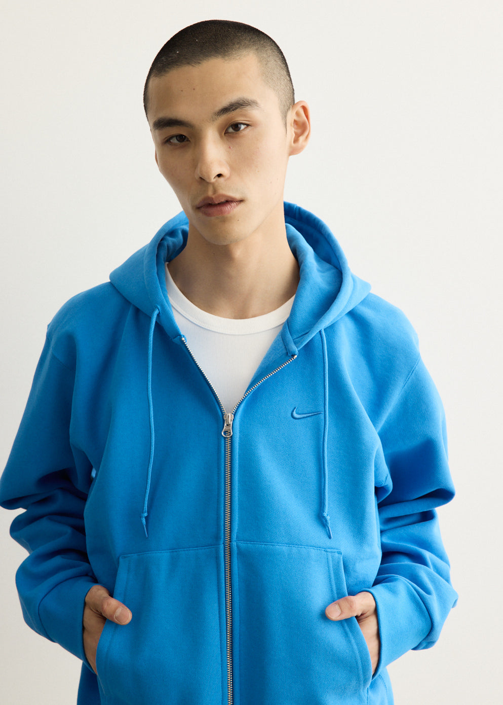 NRG Studio 560 Pullover Zip-Up Hoodie