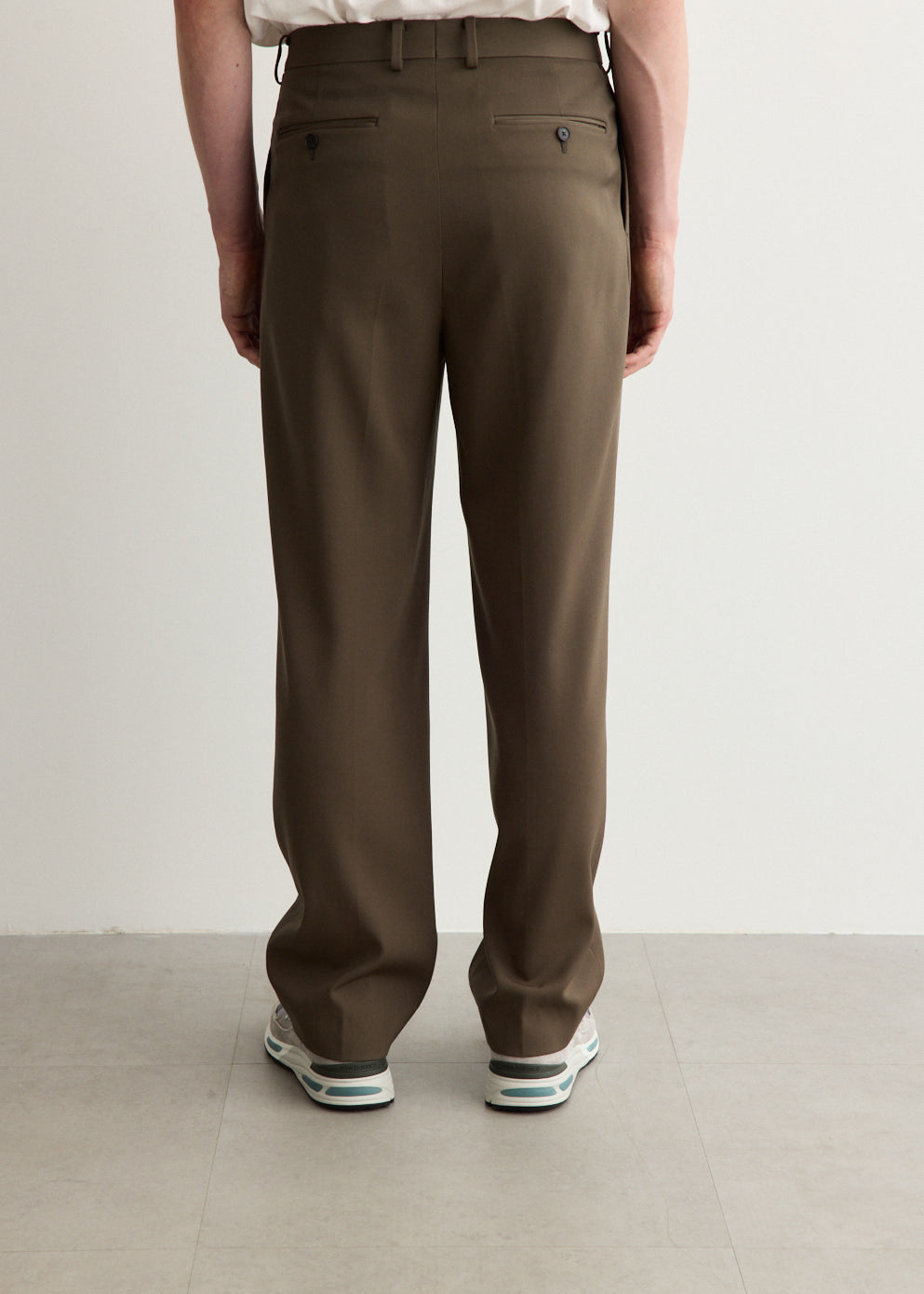 Light Wool Max Gabardine Two-Tuck Slacks