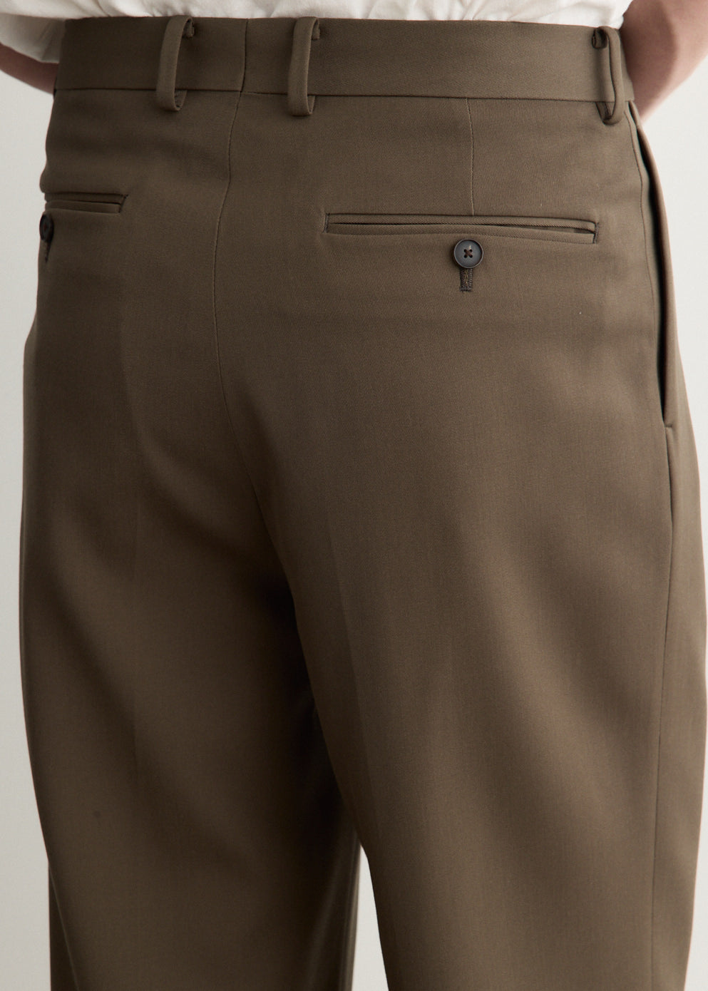 Light Wool Max Gabardine Two-Tuck Slacks