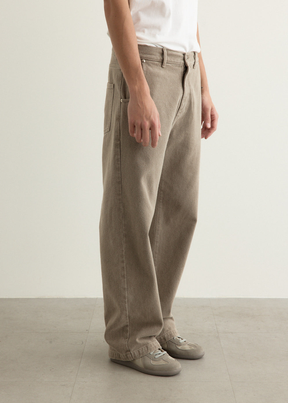 Straight Cut Jeans