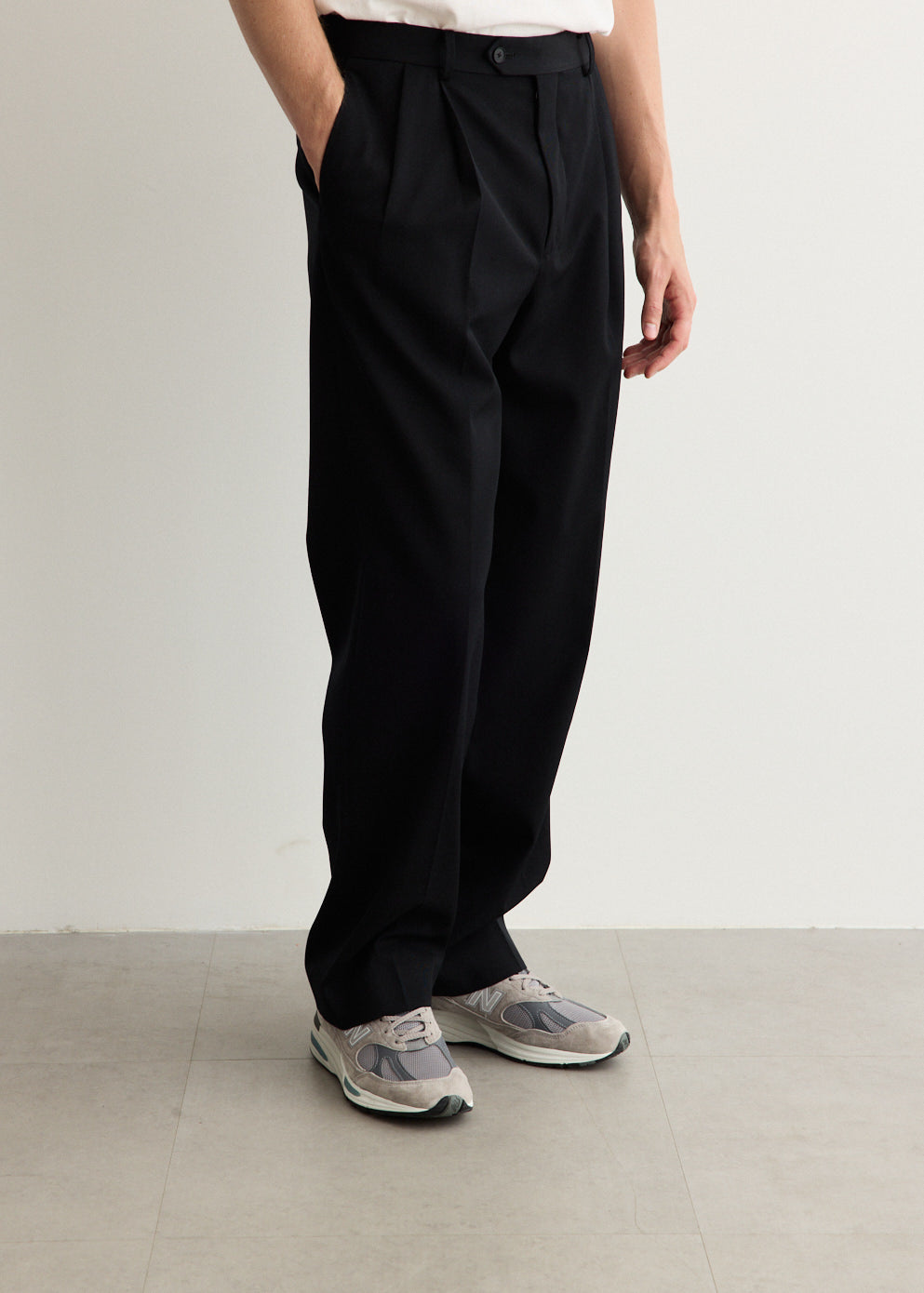 Light Wool Max Gabardine Two-Tuck Slacks