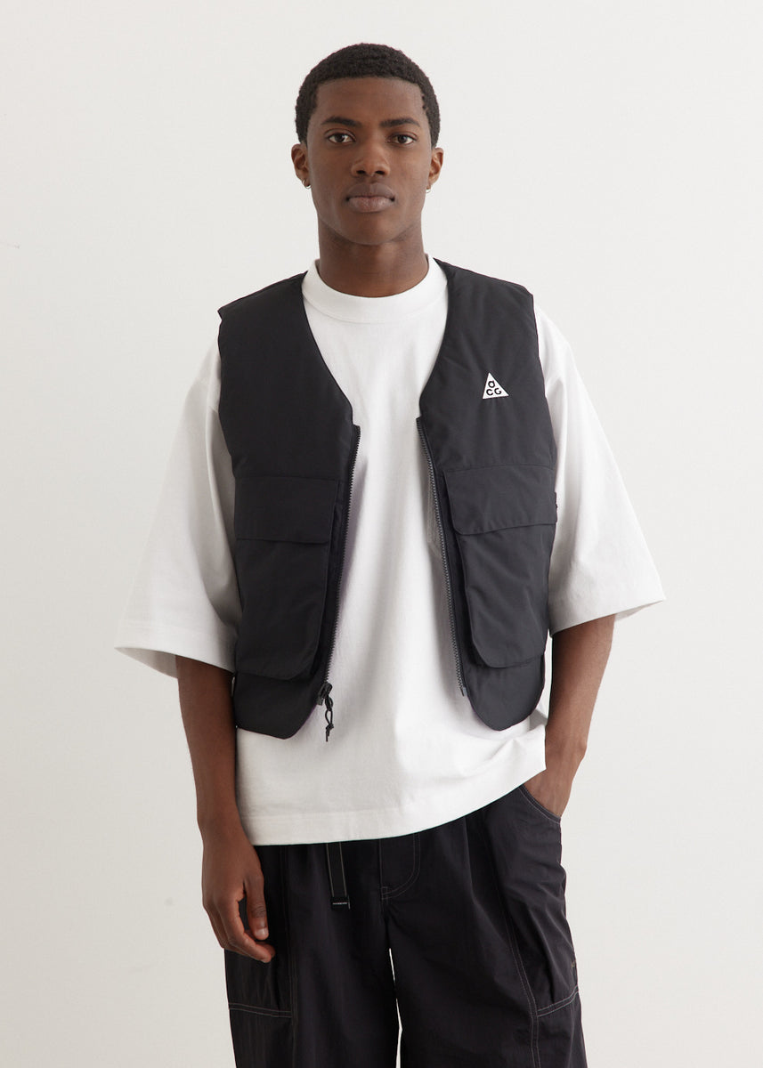 新品 NIKE ACG PRIMALOFT NYLON VEST 2XL Nike ACG Primaloft Skull Peak Reversible Vest Black / Dark