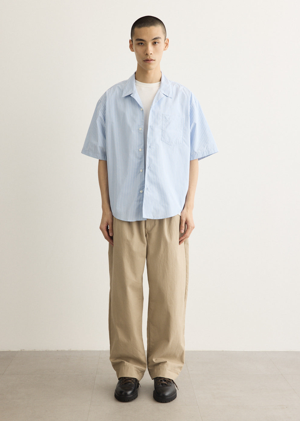 Short Sleeve Boxy Shirt With Camp Collar
