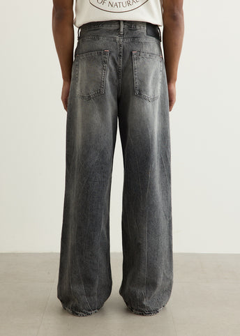 1981 U Gothik Loose Fit Jeans